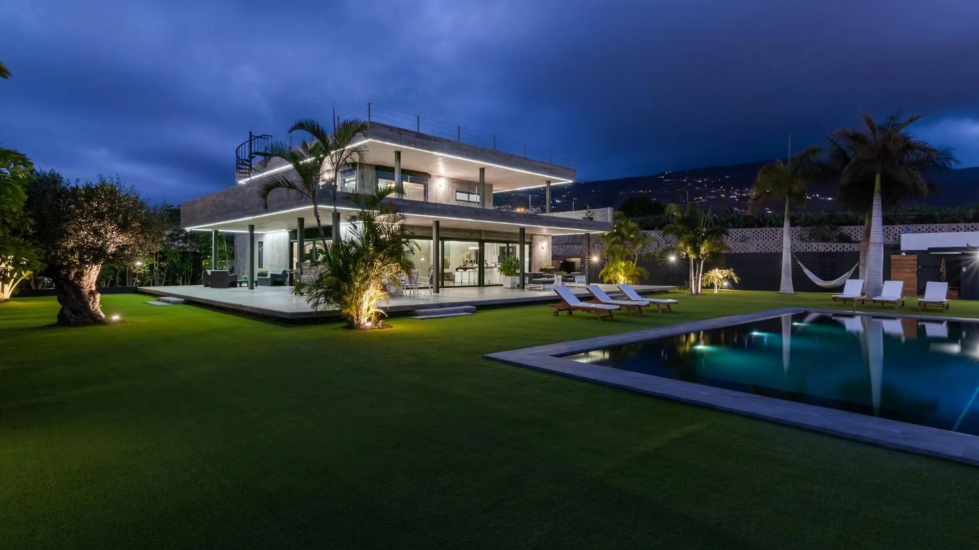 Karat Villa Atelier De La Vega Costa Adeje