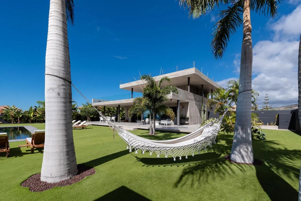 Karat Villa Atelier De La Vega Costa Adeje  Costa Adeje (Tenerife)